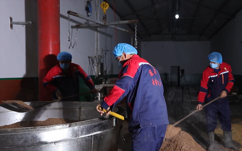 我们威海烧酒厂为什么要辛苦的做酒卖酒？